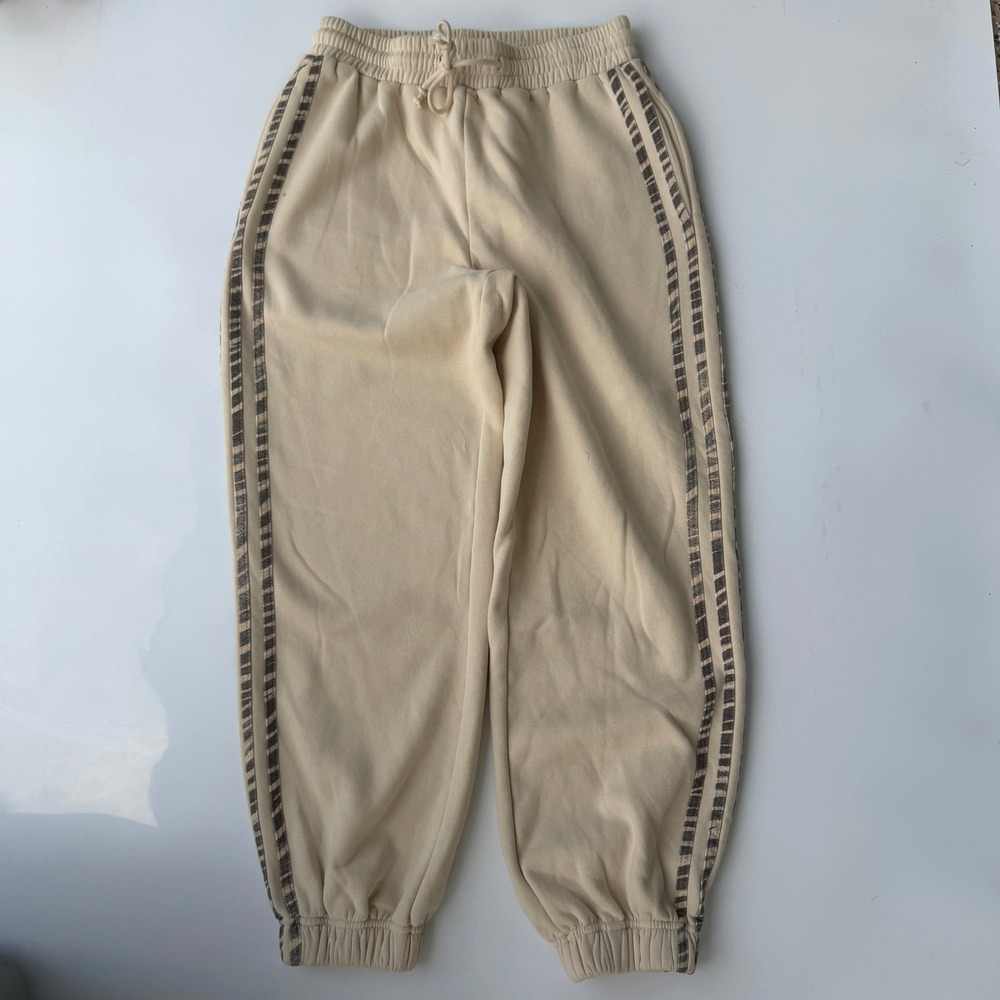 Gilded Intent Zebra Striped Knit Joggers Women's M Beige Athletic Sweatpants